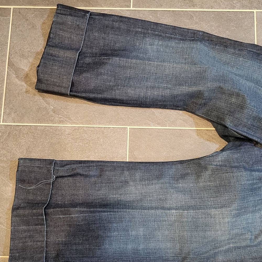 David Kahn Women's Dark Blue Ankle Jeans